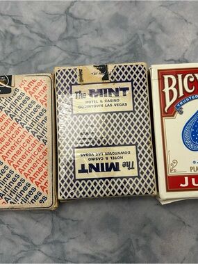 The Mint Hotel & Casino Playing Cards - Blue and Cream Deck